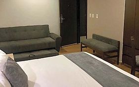 Eco Express Hotel Poliforum
